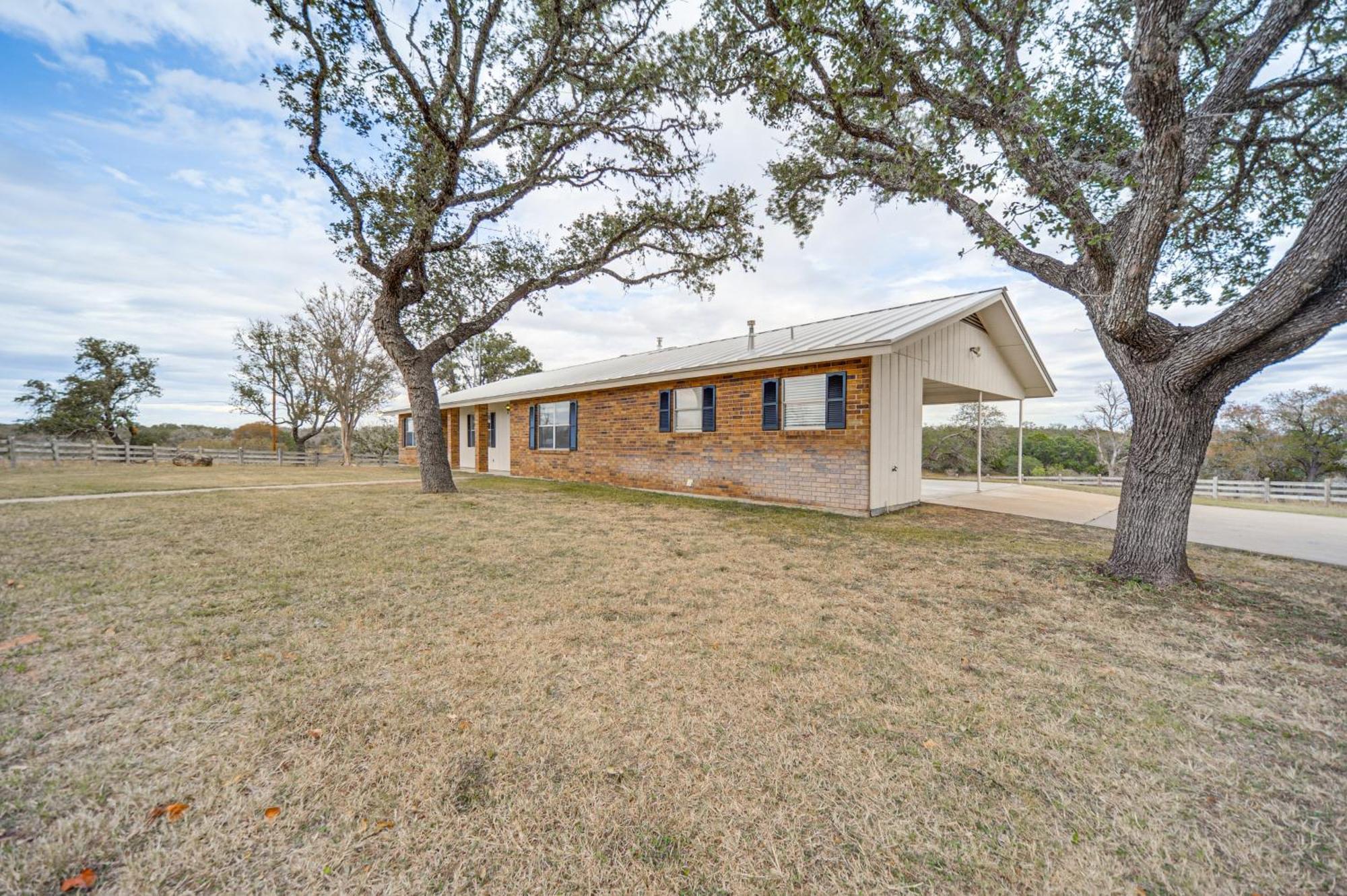 Historic Hoffmann Ranch Haus Near Wineries! Villa Fredericksburg Dış mekan fotoğraf